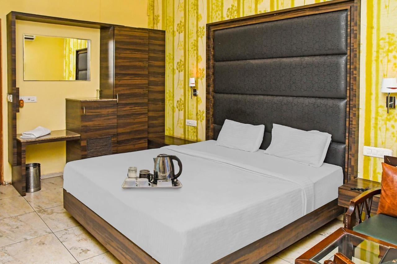 Townhouse 900 Hotel Surya Palace Bhilai Ngoại thất bức ảnh
