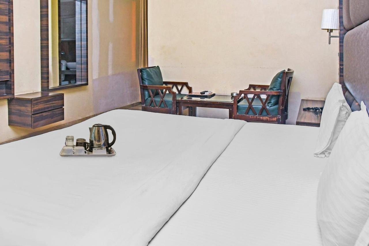 Townhouse 900 Hotel Surya Palace Bhilai Ngoại thất bức ảnh